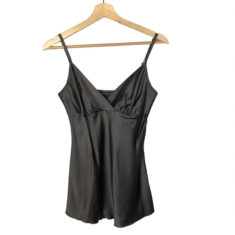 Repeat the Shirt Y2K Gray Silk Wrap Cami Tank Top S‎